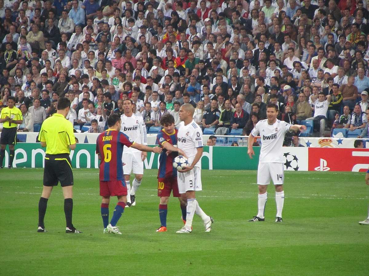 Partido entre el Real Madrid y el Barcelona en las semifinales de la Champions League