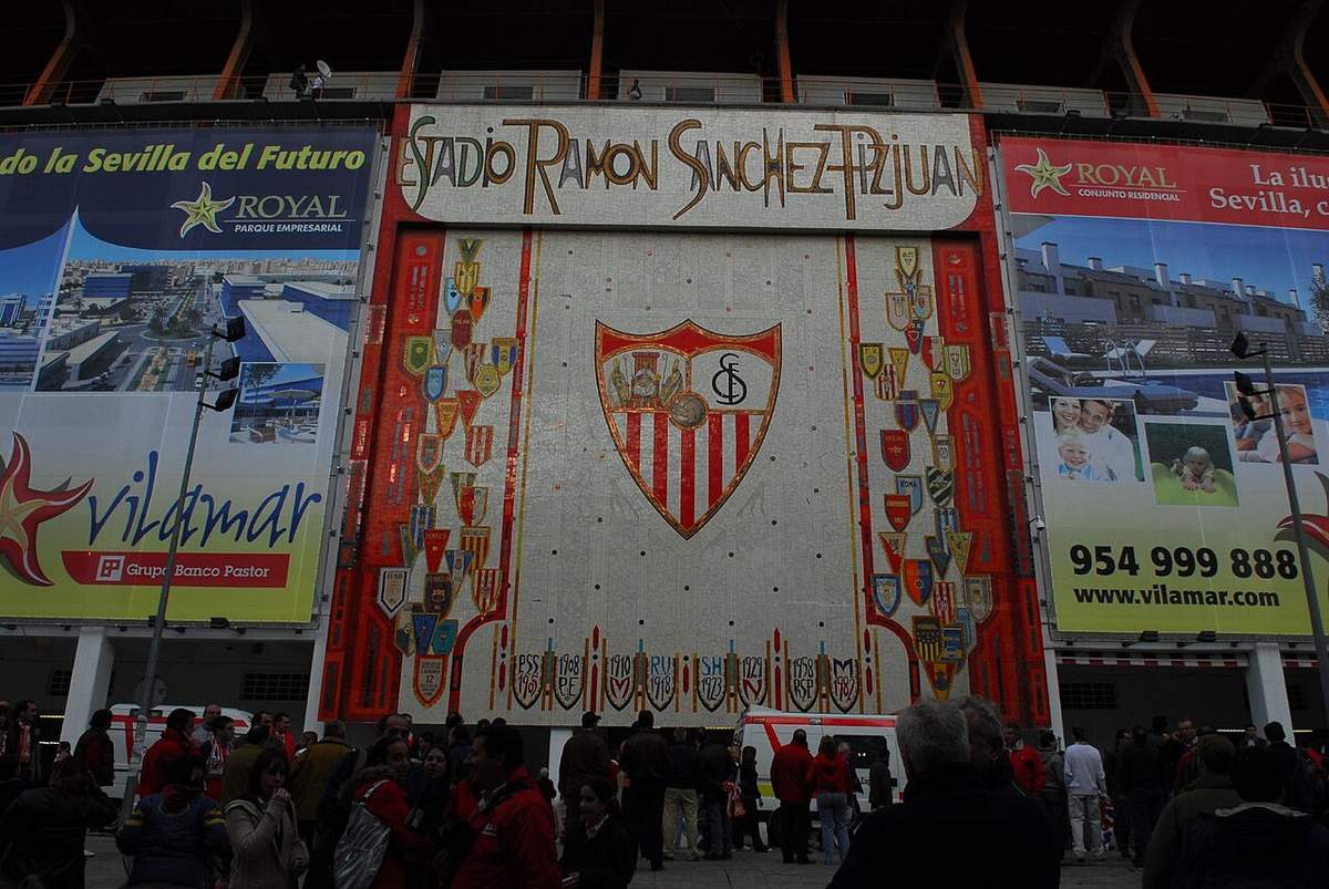 Entrada del estadio Ramón Sánchez-Pizjuán, la casa del Sevilla Fútbol Club en Nervión