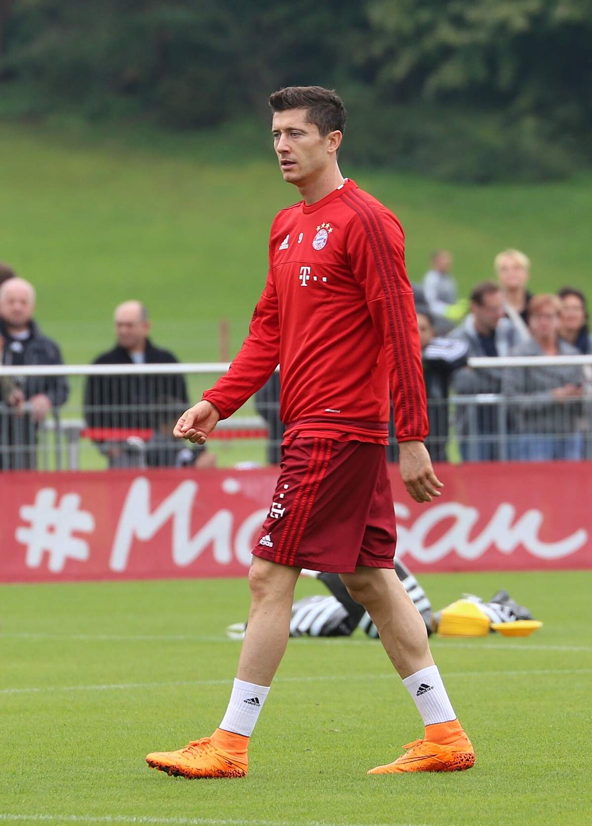 Robert Lewandowski entrenando con el Bayern Múnich en una sesión de trabajo