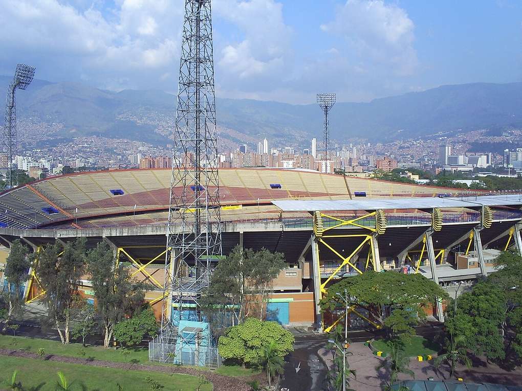 Vista del Estadio Atanasio Girardot de Medellín, en una foto de archivo