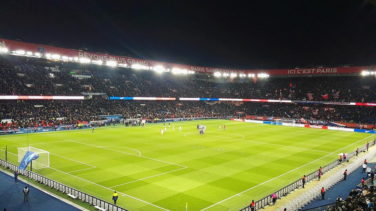 Vista del estadio Parc des Princes durante un partido de la Ligue 1