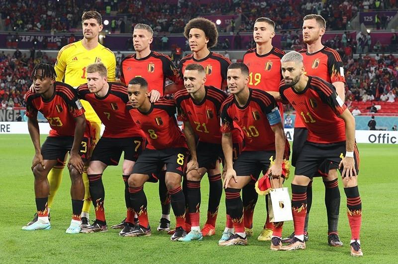 Selección de Bélgica posando antes de un partido del Mundial 2022