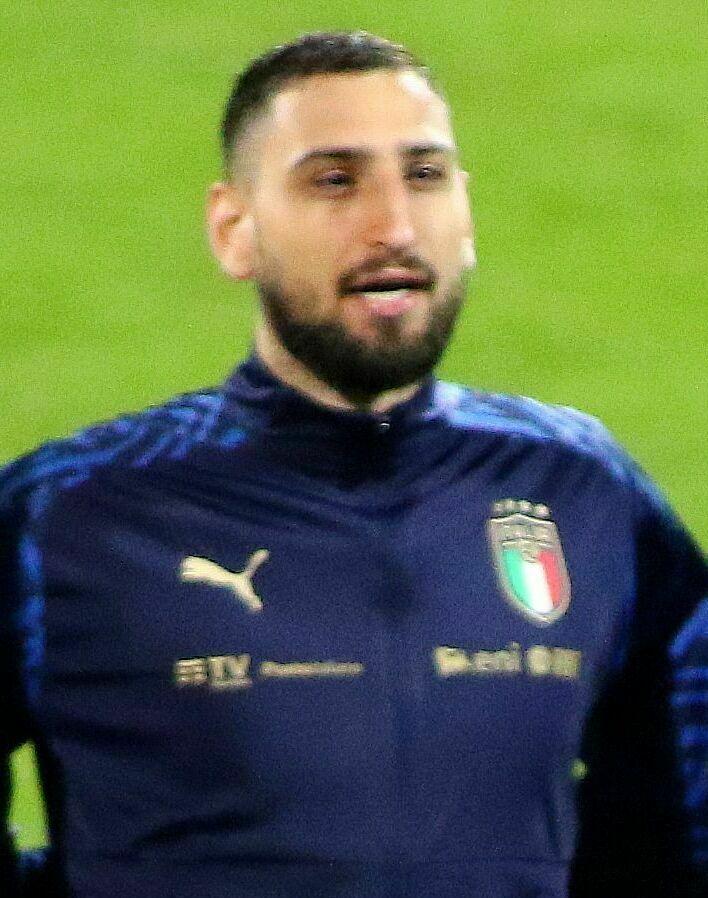 Gianluigi Donnarumma con la camiseta de la selección de Italia