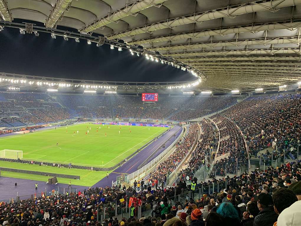 El estadio Olímpico de Roma durante un partido de la Roma