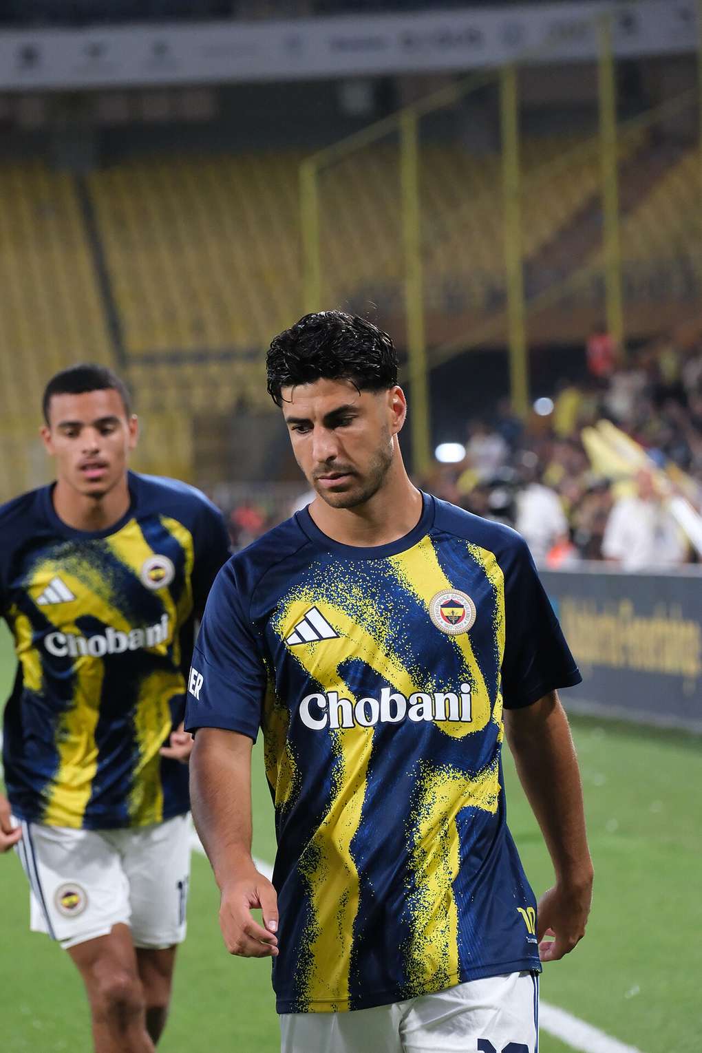 Asensio y Aké, lesionados en Fenerbahçe