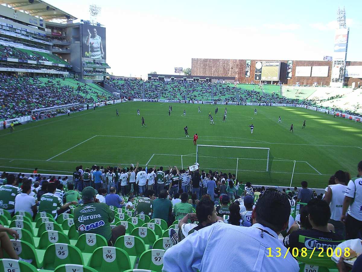 Partido de Santos Laguna en el Estadio Corona, donde los Guerreros buscarán tres puntos clave ante Pumas