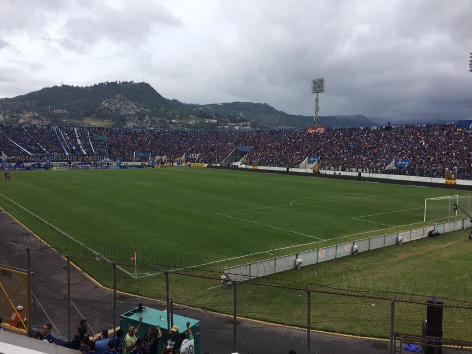 Vista del Estadio Nacional de Tegucigalpa, sede del partido de ida entre Motagua y Alajuelense