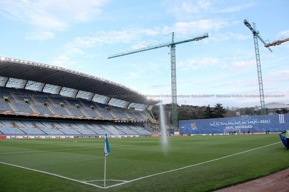 Partido de la Real Sociedad en el estadio de Anoeta durante una noche europea