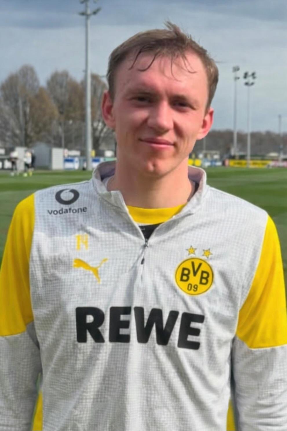 Dortmund, líder: 1-0 al Frankfurt