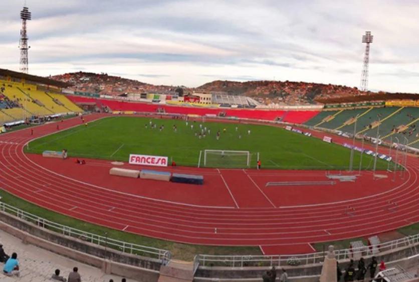 Vista del estadio Víctor Agustín Ugarte de Potosí, escenario del Nacional Potosí vs Guabirá
