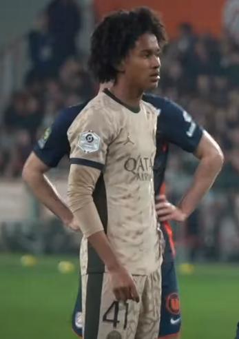 Senny Mayulu, autor del primer gol del PSG ante el Lyon en el minuto 72, en una fotografía de 2024
