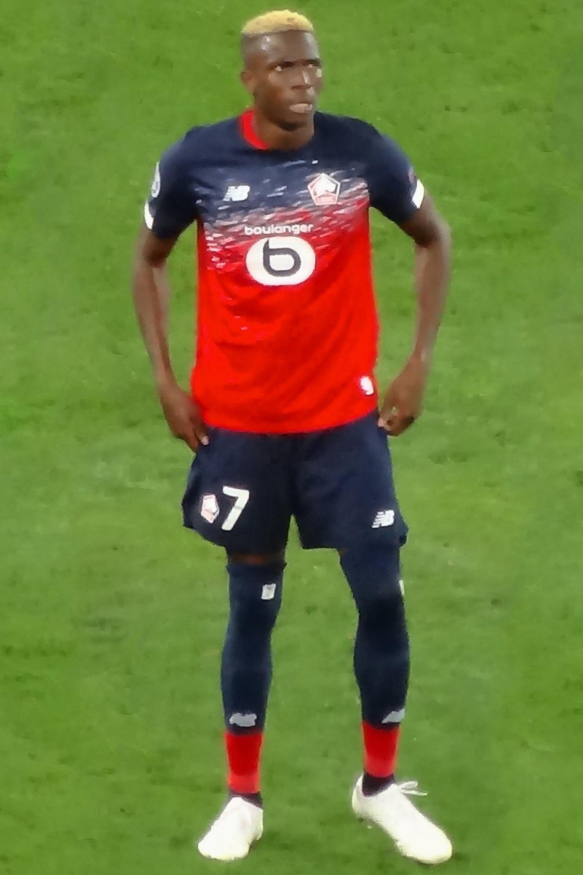 Victor Osimhen, autor del doblete del Galatasaray en el derbi ante el Fenerbahçe, en una fotografía de su etapa en el Lille