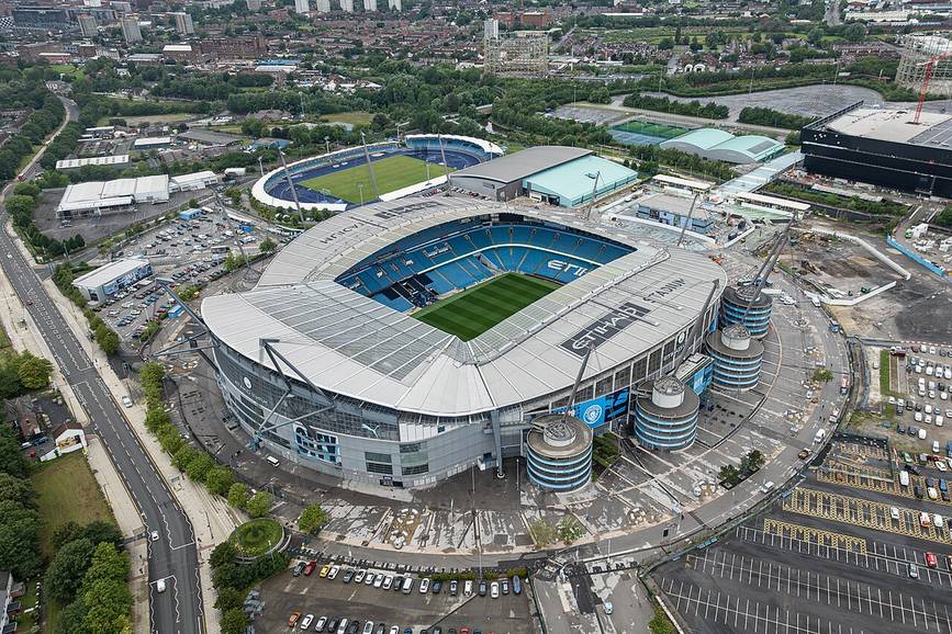 El Etihad Stadium, en Manchester, donde el Manchester City recibirá al Bradford City en los cuartos de final