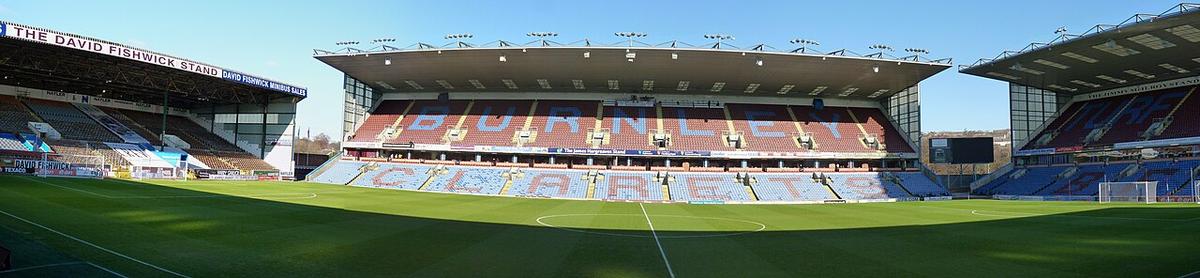 Una vista panorámica del estadio Turf Moor del Burnley, en una foto de archivo
