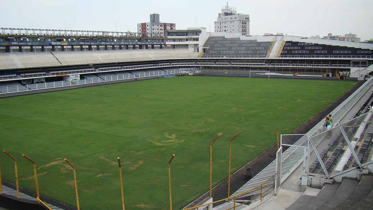 Vista interior del estadio Vila Belmiro del Santos, en una foto de archivo