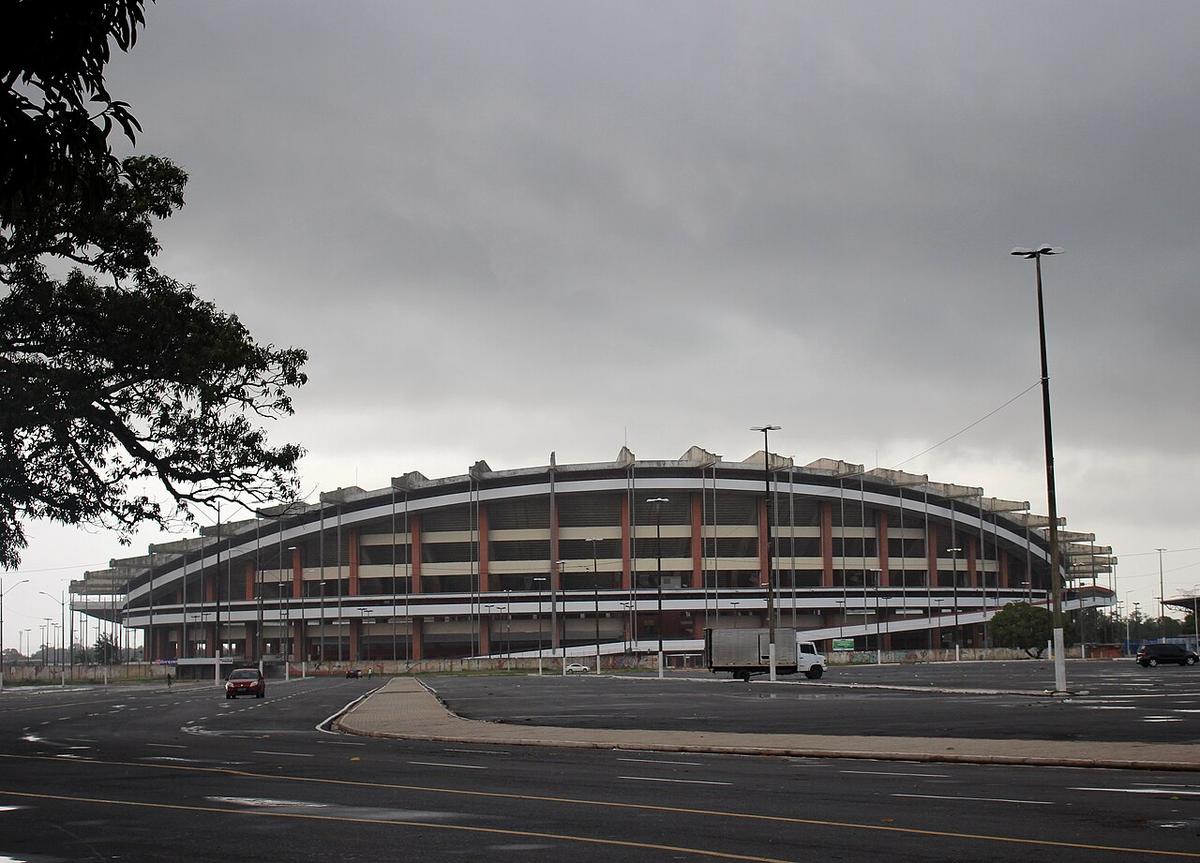 Vista del estadio de Belém durante un partido nocturno