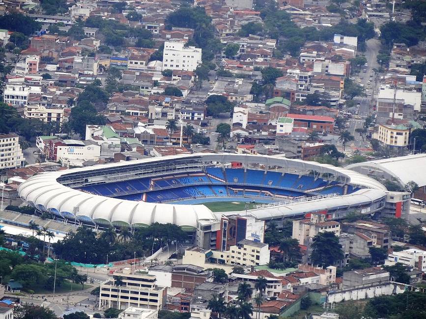 El estadio Olímpico Pascual Guerrero de Cali, donde América remontó 2-1 ante Fortaleza en la misma noche