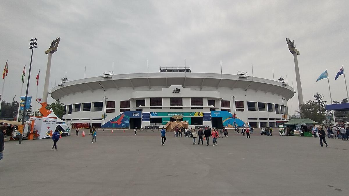 Fachada del Estadio Nacional de Chile en Santiago durante los Juegos Panamericanos 2023