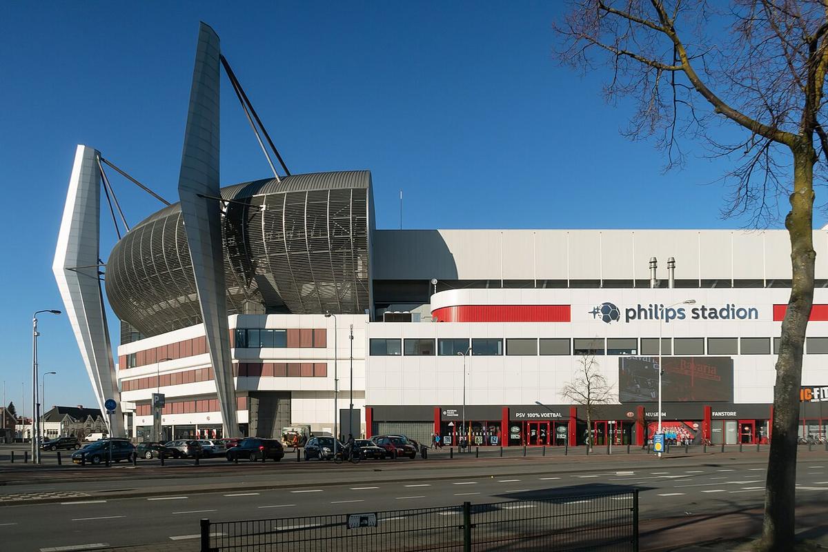 El estadio Philips de Eindhoven, sede del partido entre PSV y Feyenoord