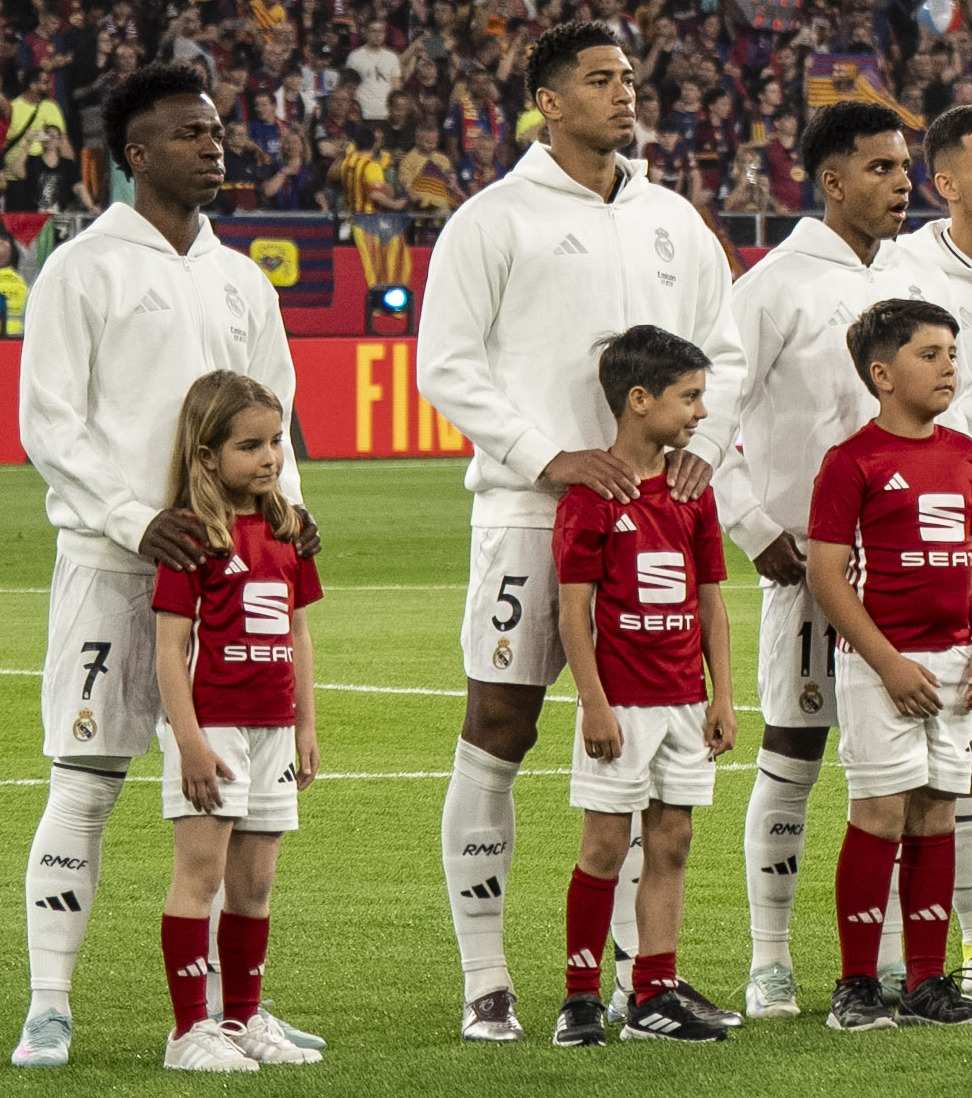 Rodrygo Goes junto a Vinícius Júnior y Jude Bellingham en la final de la Copa del Rey de 2025