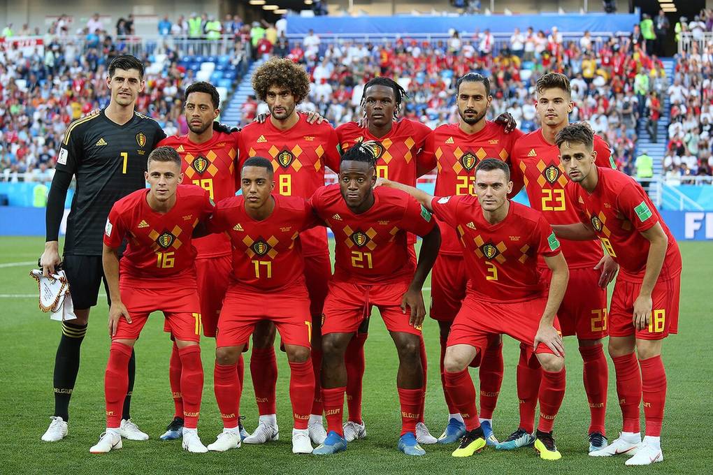 Selección de Bélgica posando antes de un partido del Mundial 2018