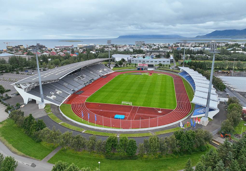 Vista del estadio Laugardalsvöllur, el estadio nacional de Islandia en Reikiavik
