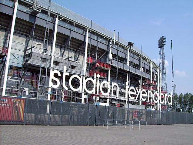 Vista del estadio De Kuip de Rotterdam, la casa del Feyenoord, líder de la Eredivisie