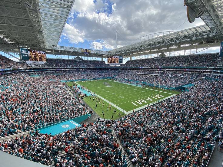 Interior del Hard Rock Stadium de Miami durante un partido