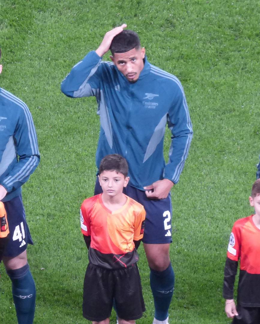 Partido entre el Lens y el Arsenal en la Champions League 2023